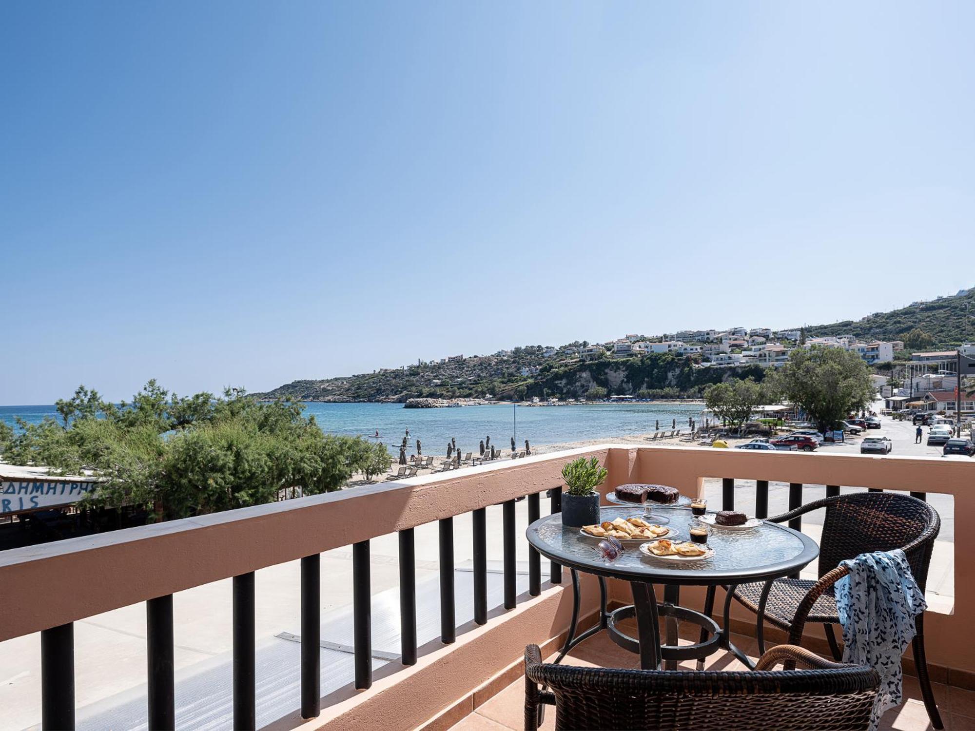 Elena Seafront Luxury * Almirida